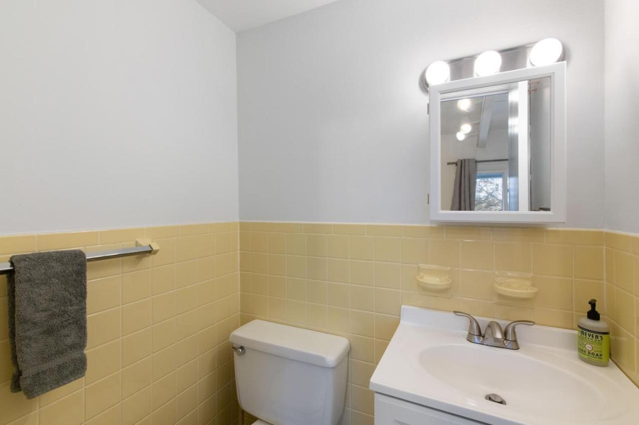 Vermont Getaway! Newly Renovated! Stratton Valley 외부 사진