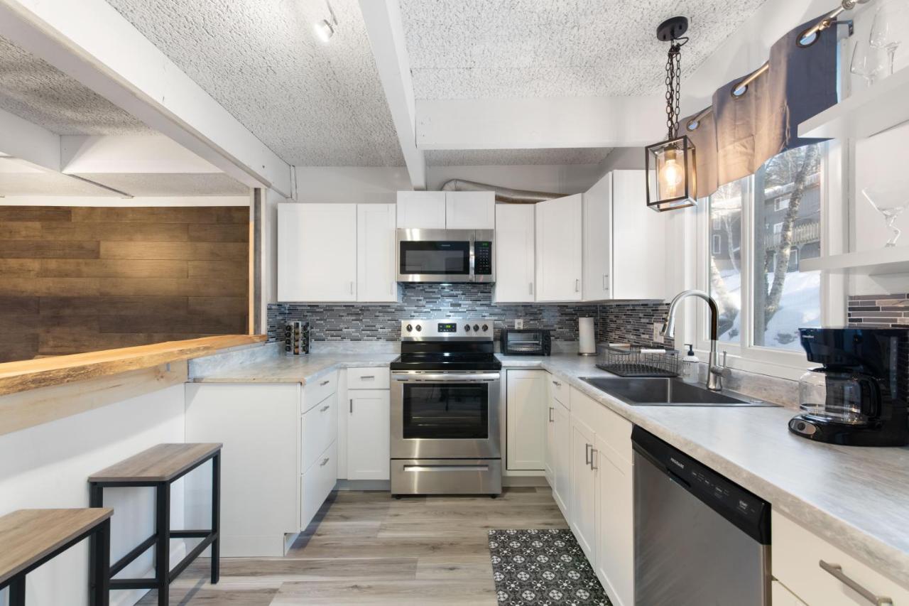 Vermont Getaway! Newly Renovated! Stratton Valley 외부 사진